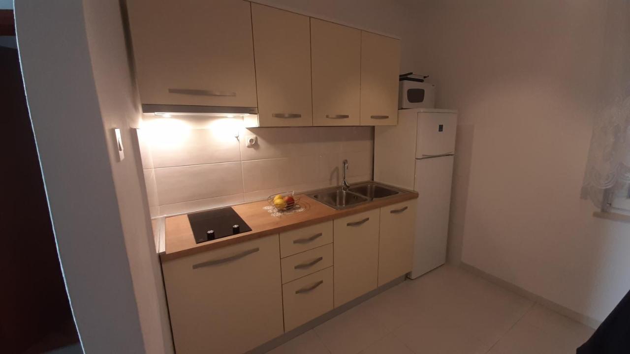 Apartments Kekica نوفاليا المظهر الخارجي الصورة