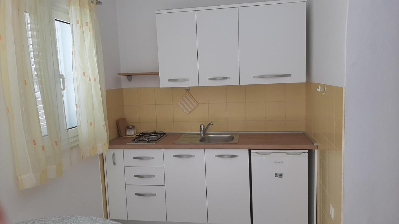 Apartments Kekica نوفاليا المظهر الخارجي الصورة