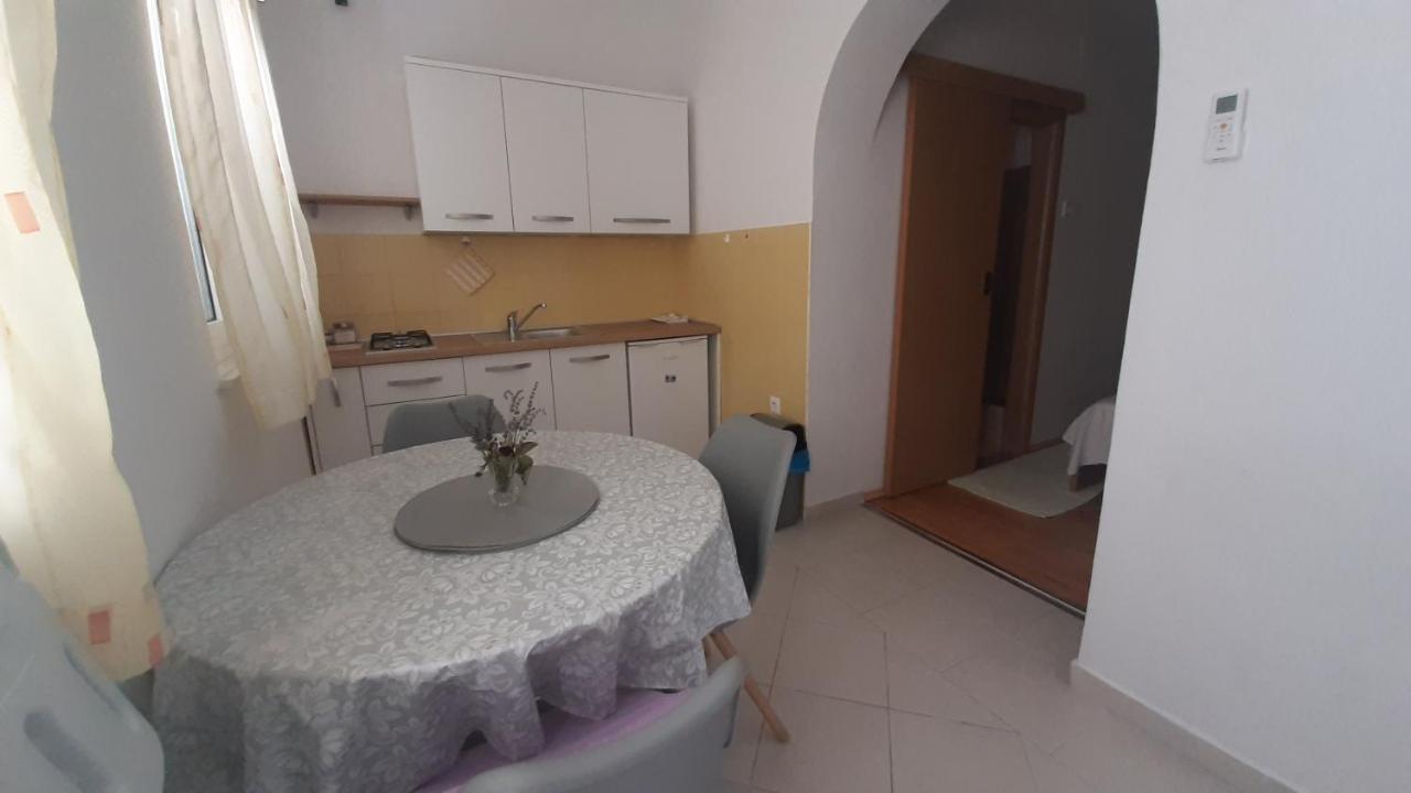 Apartments Kekica نوفاليا المظهر الخارجي الصورة