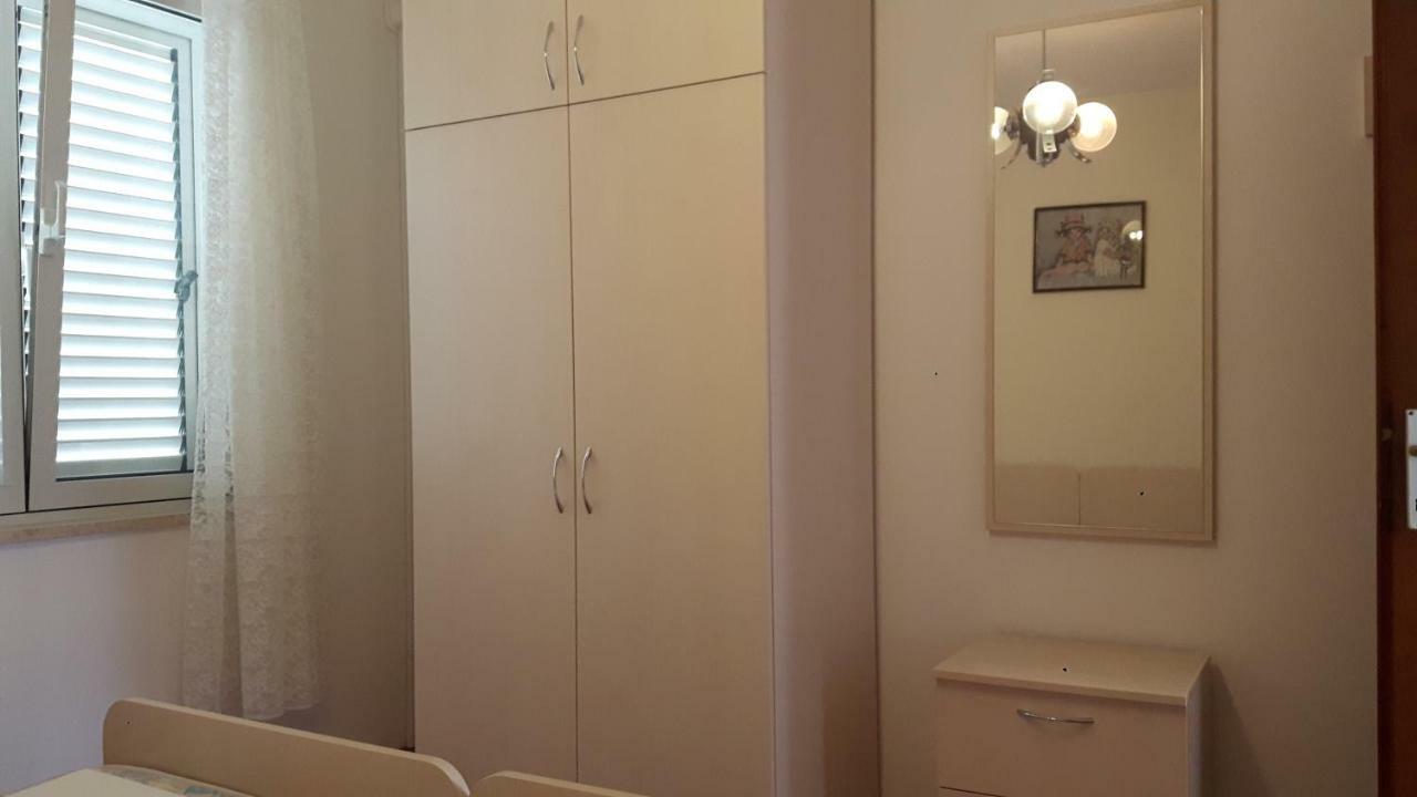 Apartments Kekica نوفاليا المظهر الخارجي الصورة